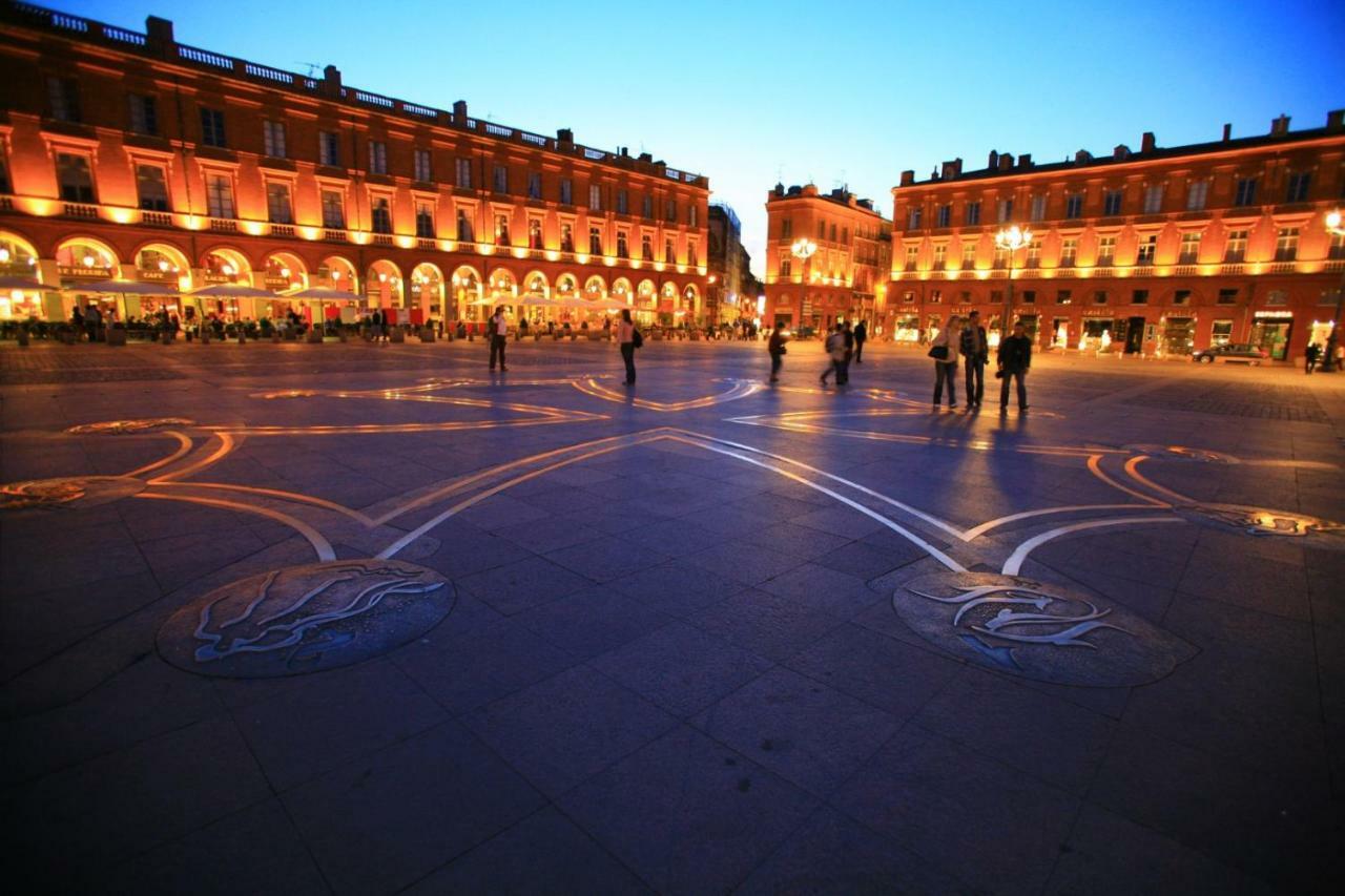 L'ALCÔVE Saint GEORGES ★ Au cœur de TOULOUSE Apartamento Exterior foto